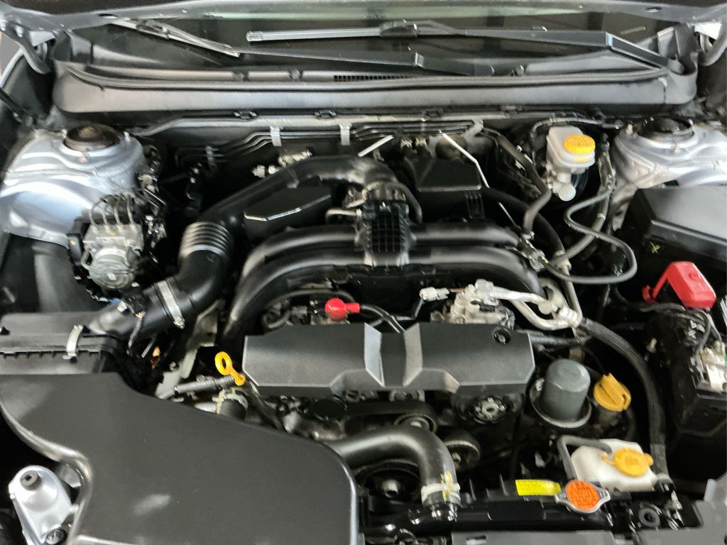 2015 Subaru Legacy 2.5i photo 11