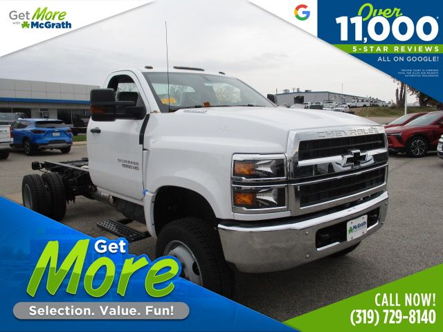 2024 Chevrolet Silverado 4500 Medium Duty Chassis Cab Work Truck's photo