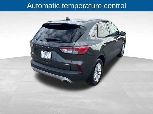 2020 Ford Escape SE photo 7