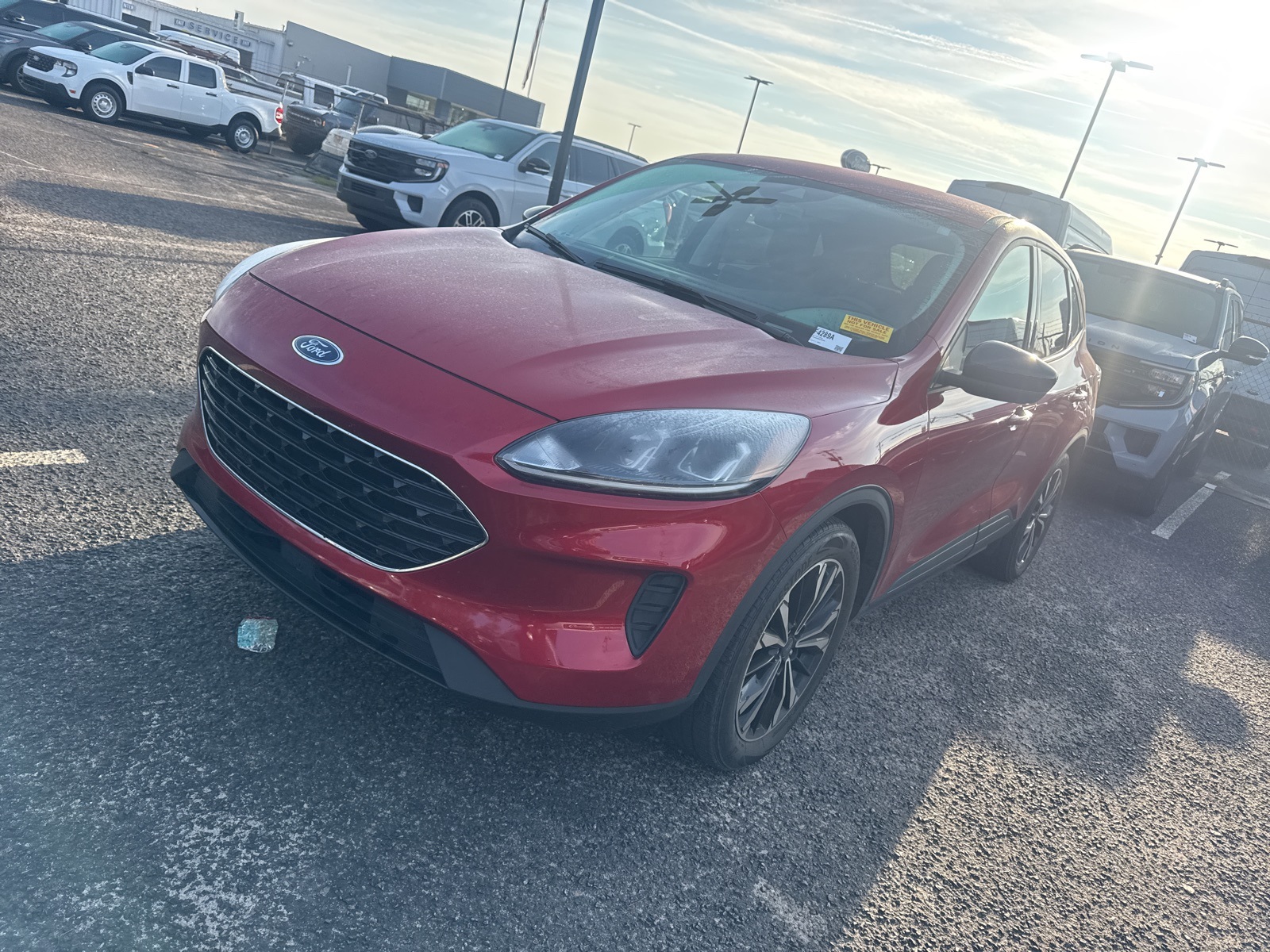 2021 Ford Escape SE photo 3