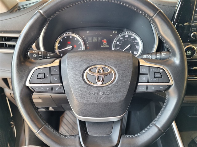 2022 Toyota Highlander XLE photo 27