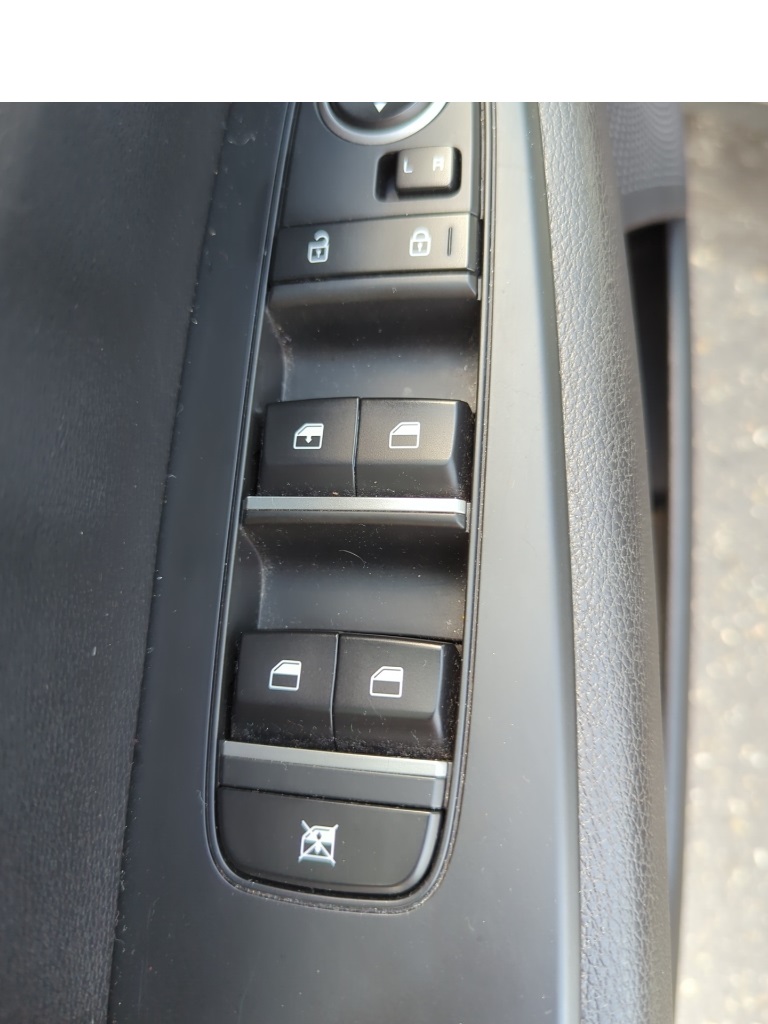 2022 Kia Forte LXS photo 8