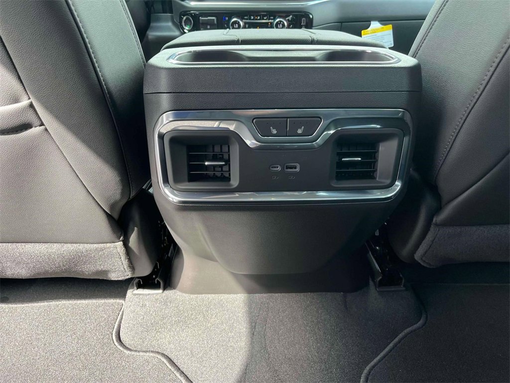 2025 Gmc Sierra 1500 SLT photo 14