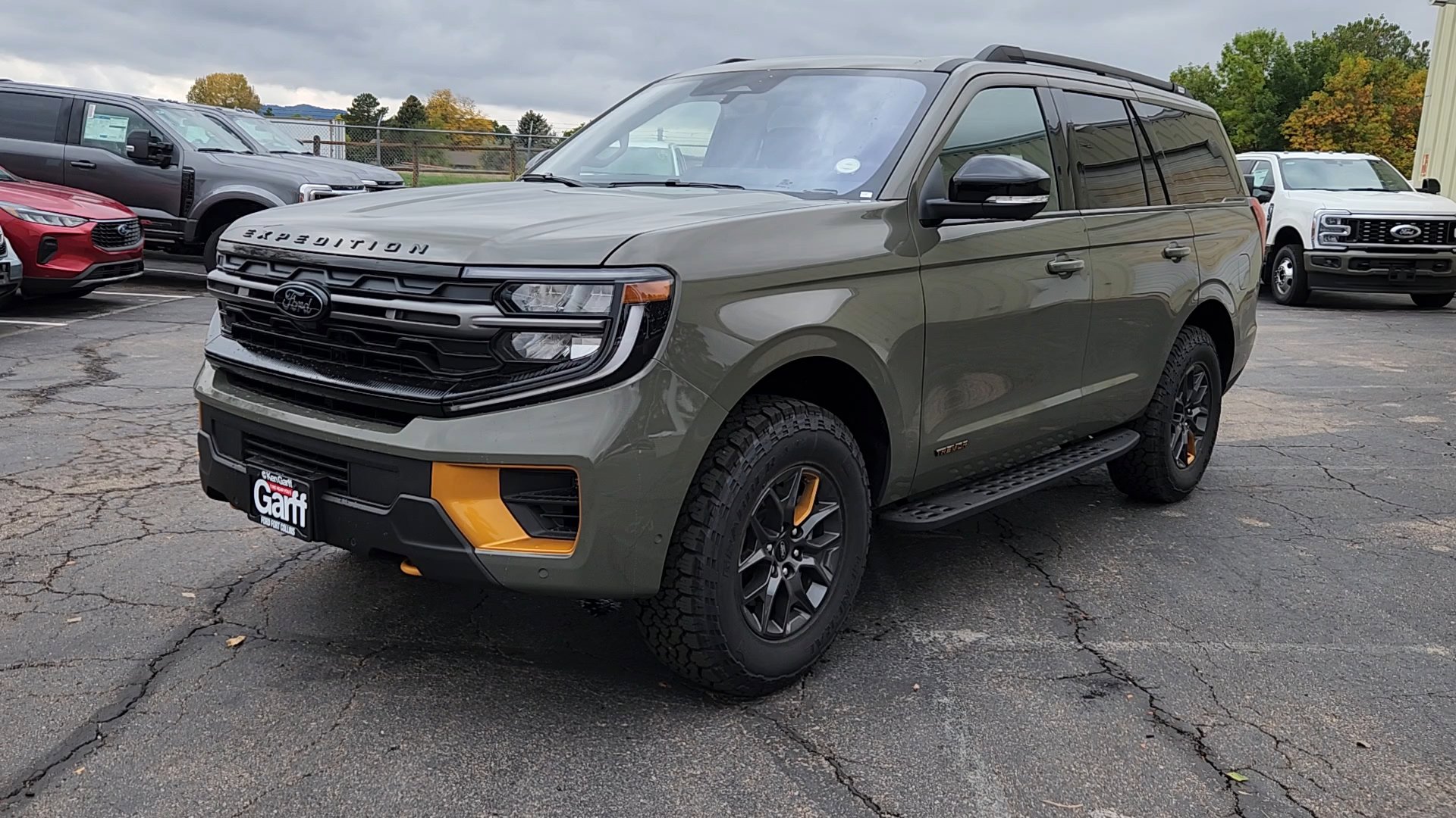 2025 Ford F-250 Lariat photo 2