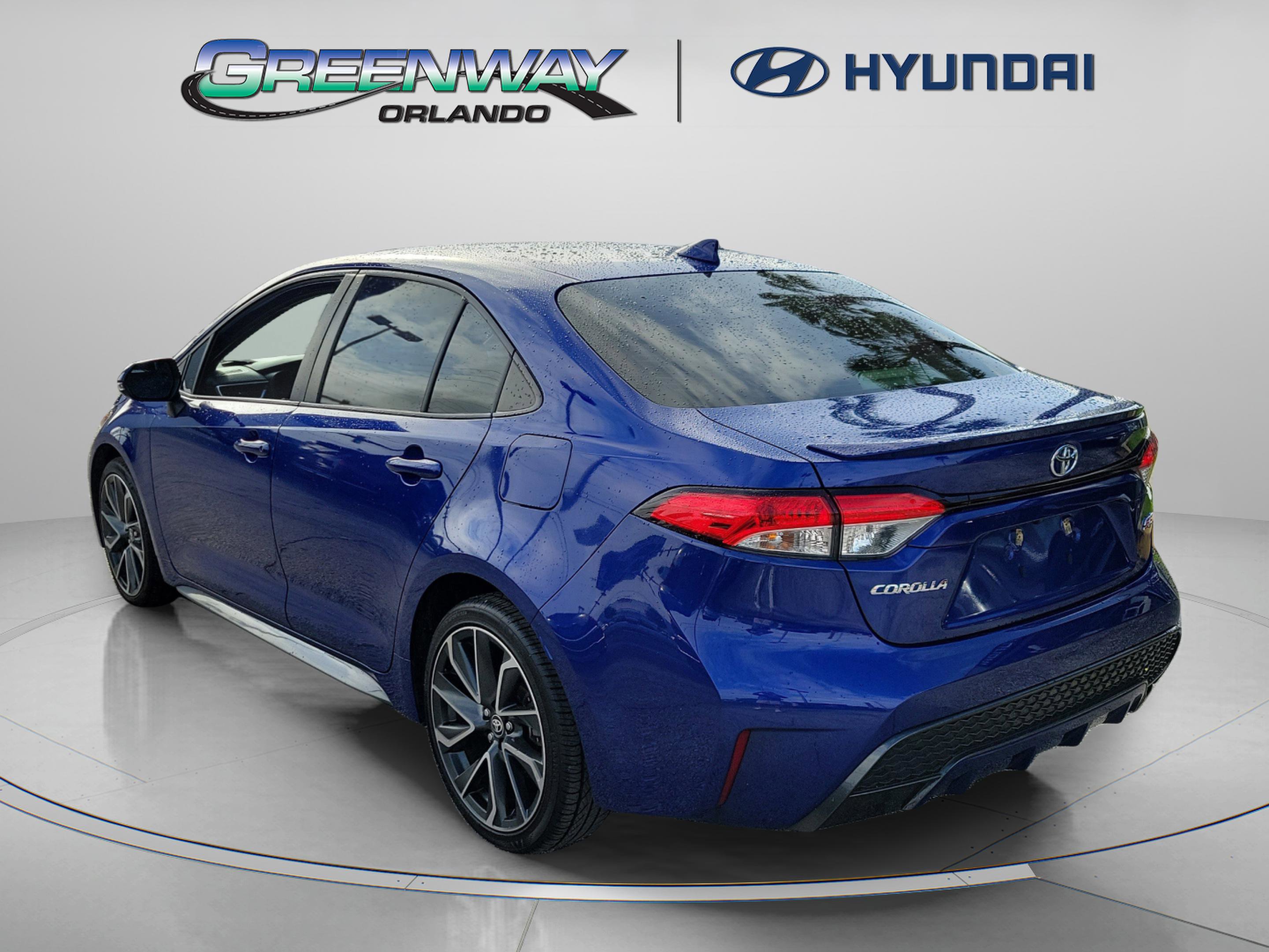 2021 Toyota Corolla SE photo 3
