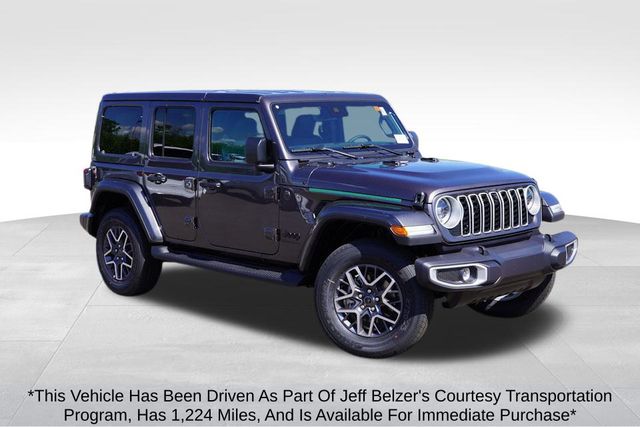 2025 Jeep Wrangler 4-Door Sahara's photo