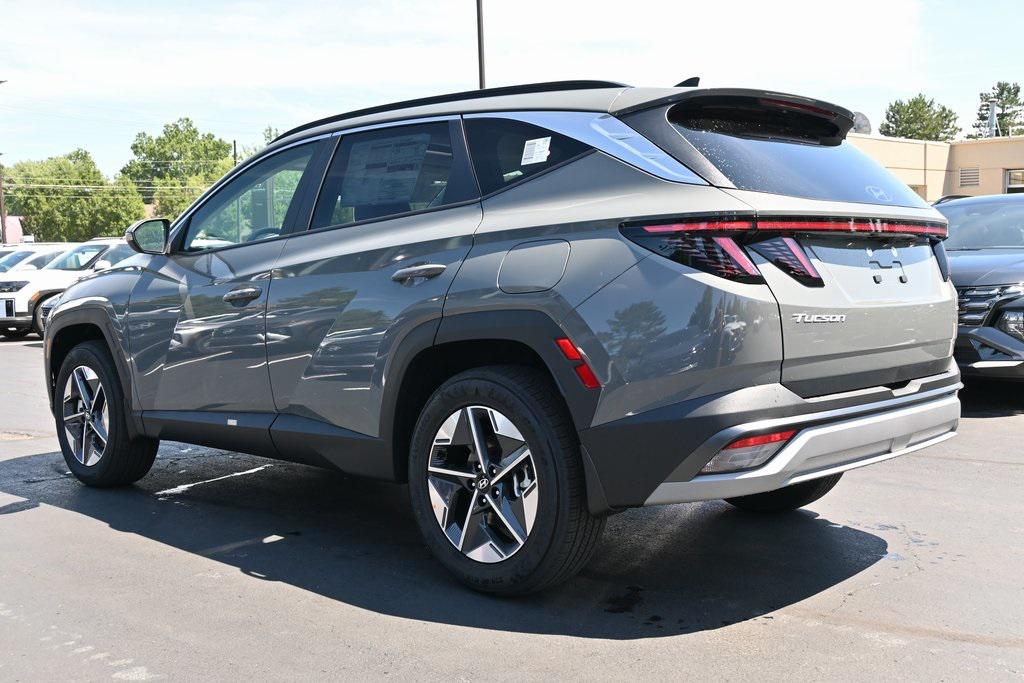 2025 Hyundai Tucson SEL Convenience photo 3