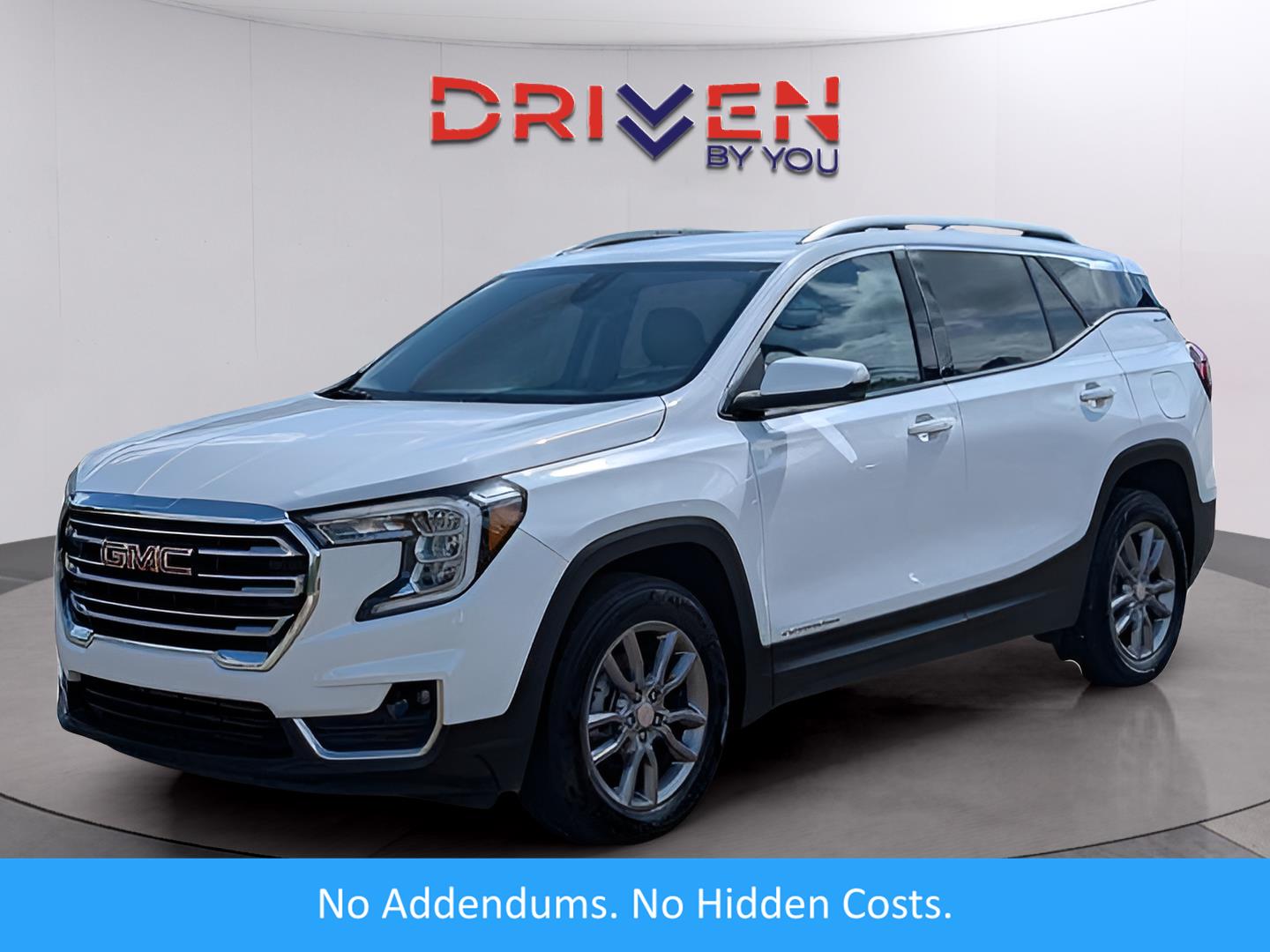 2024 GMC Terrain SLT's photo