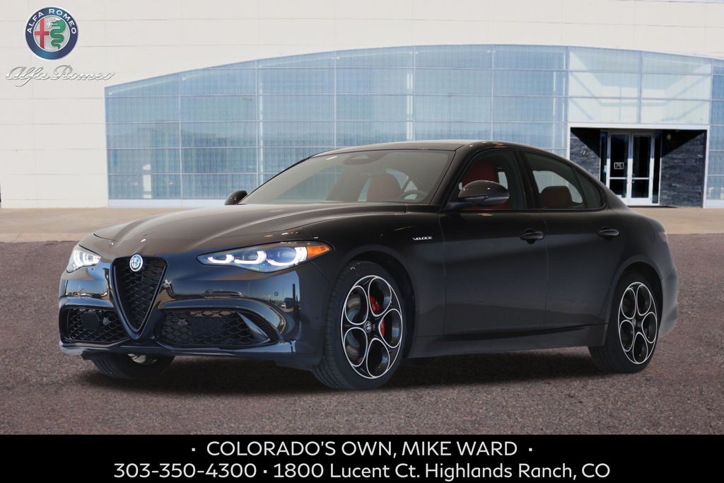 2025 Alfa Romeo Giulia Base's photo