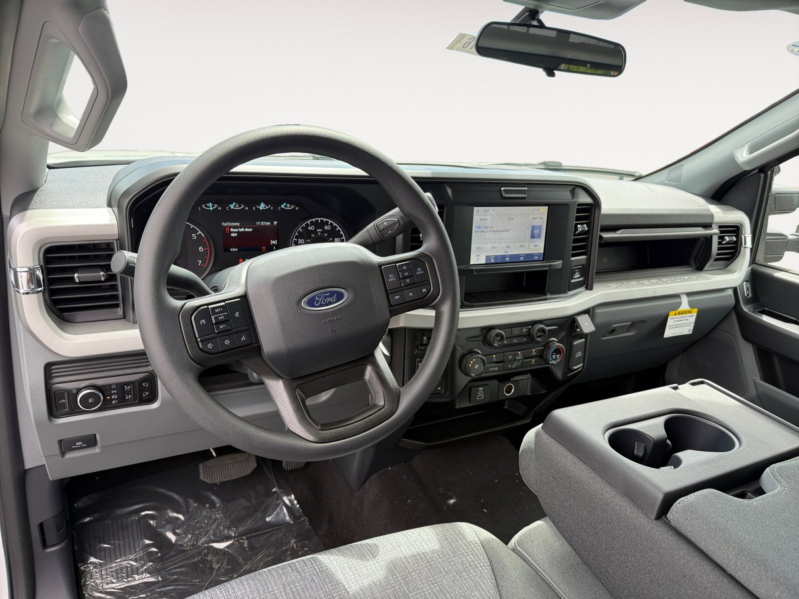 2025 Ford F-350 XLT photo 14