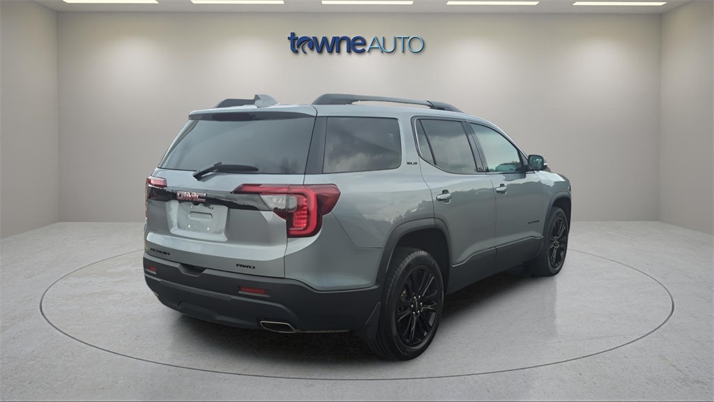 2023 Gmc Acadia SLE photo 4