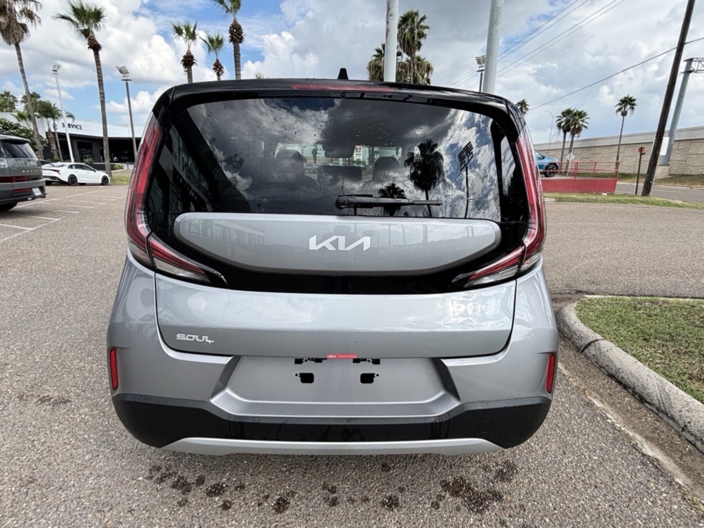 2025 Kia Soul LX S photo 2