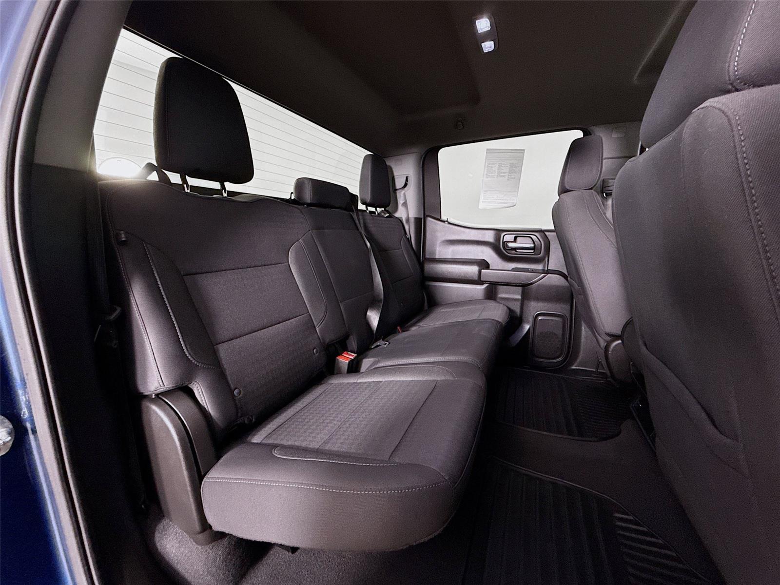 2022 Chevrolet Silverado 1500 Custom photo 22