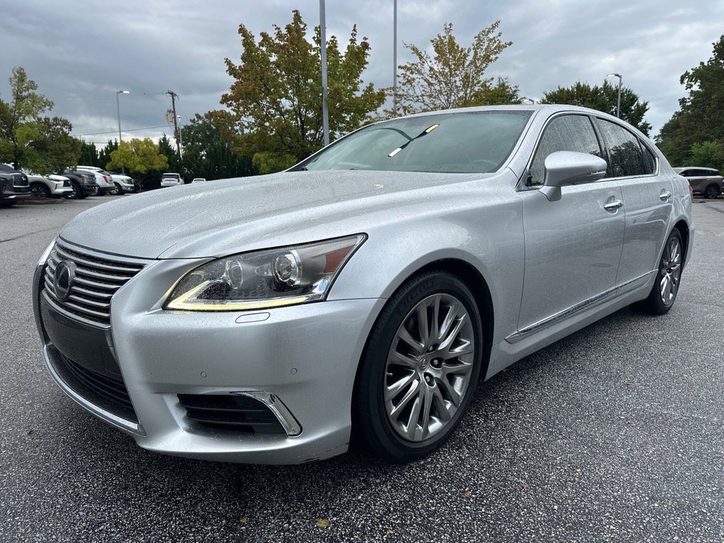 2017 Lexus LS 460 photo 7