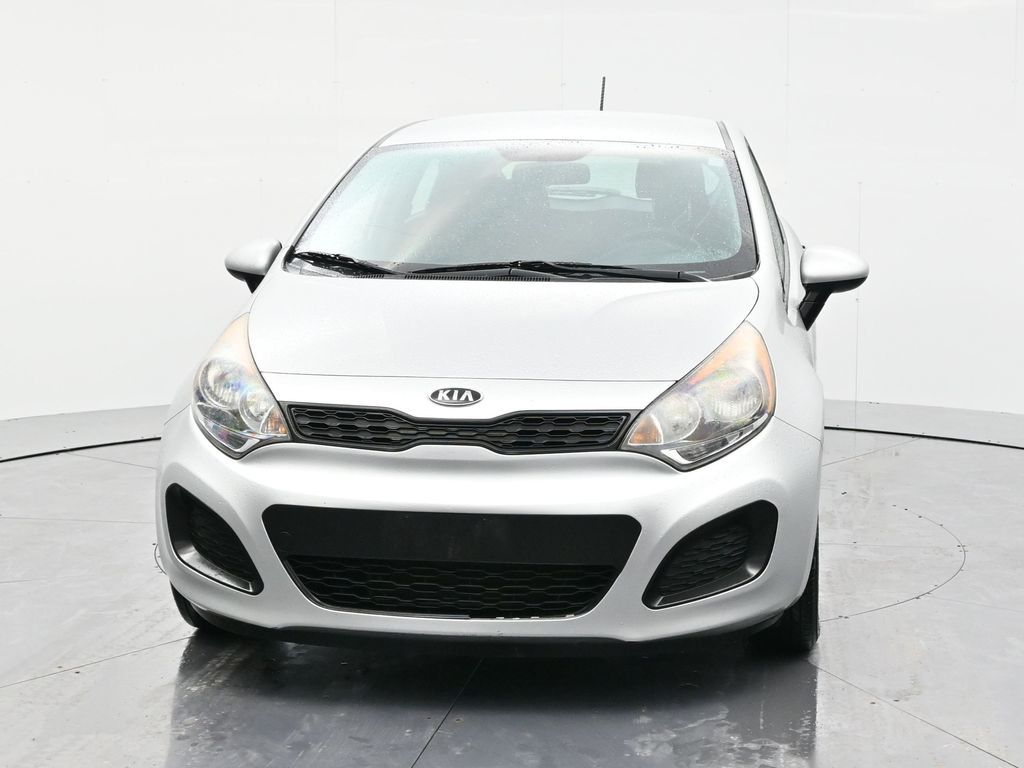 Used 2013 Kia Rio 5-Door LX with VIN KNADM5A38D6115585 for sale in Minerva, OH