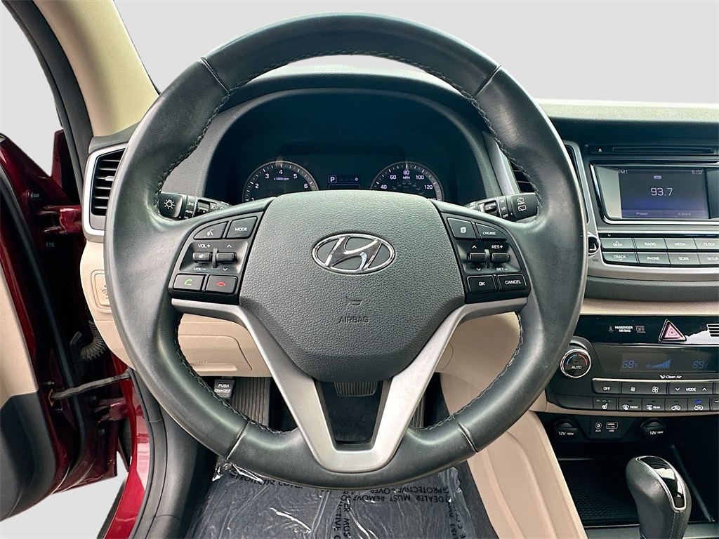2017 Hyundai Tucson Value photo 5