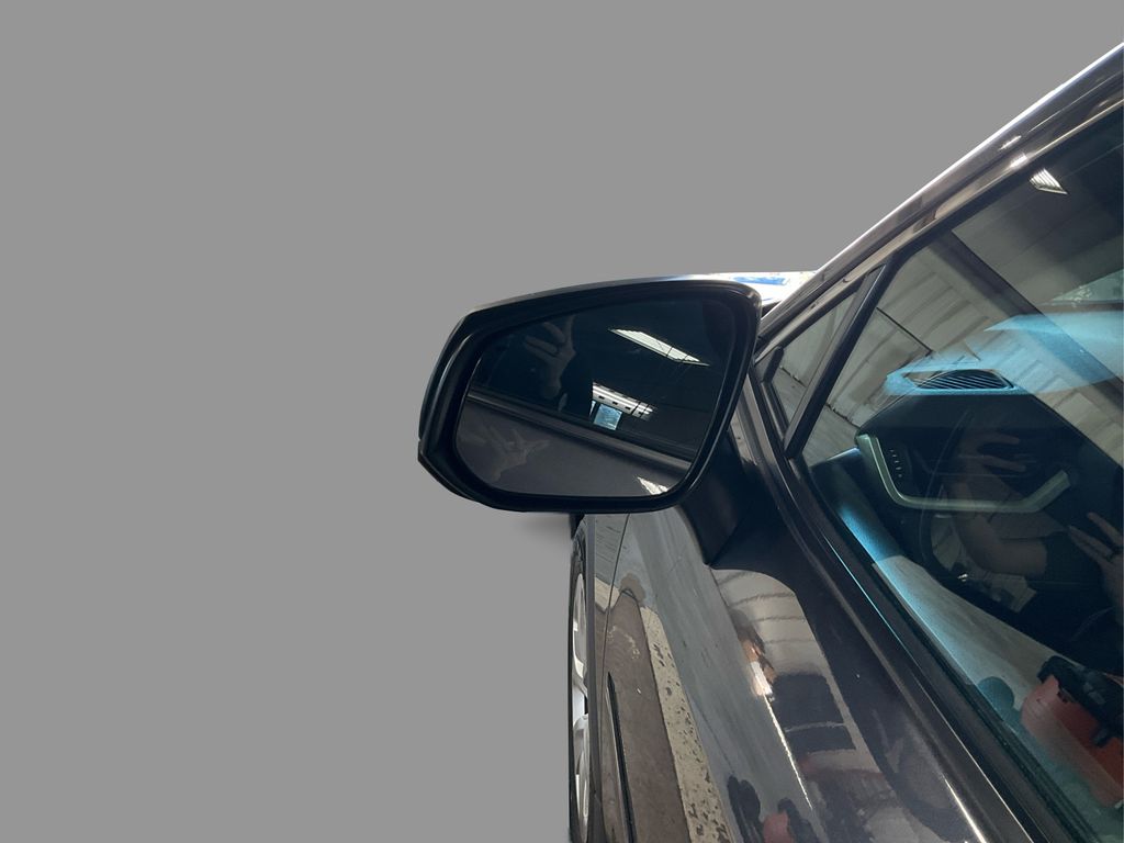 2022 Toyota RAV4 LE photo 28