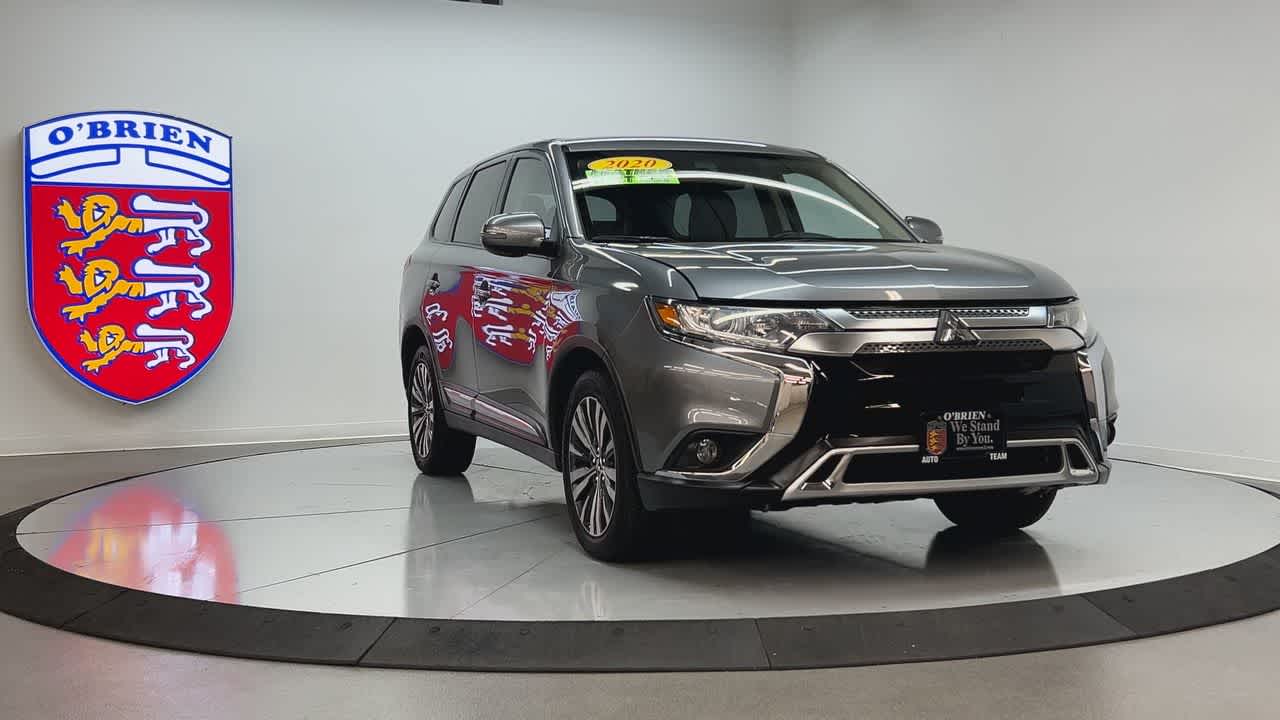 2020 Mitsubishi Outlander SE photo 2