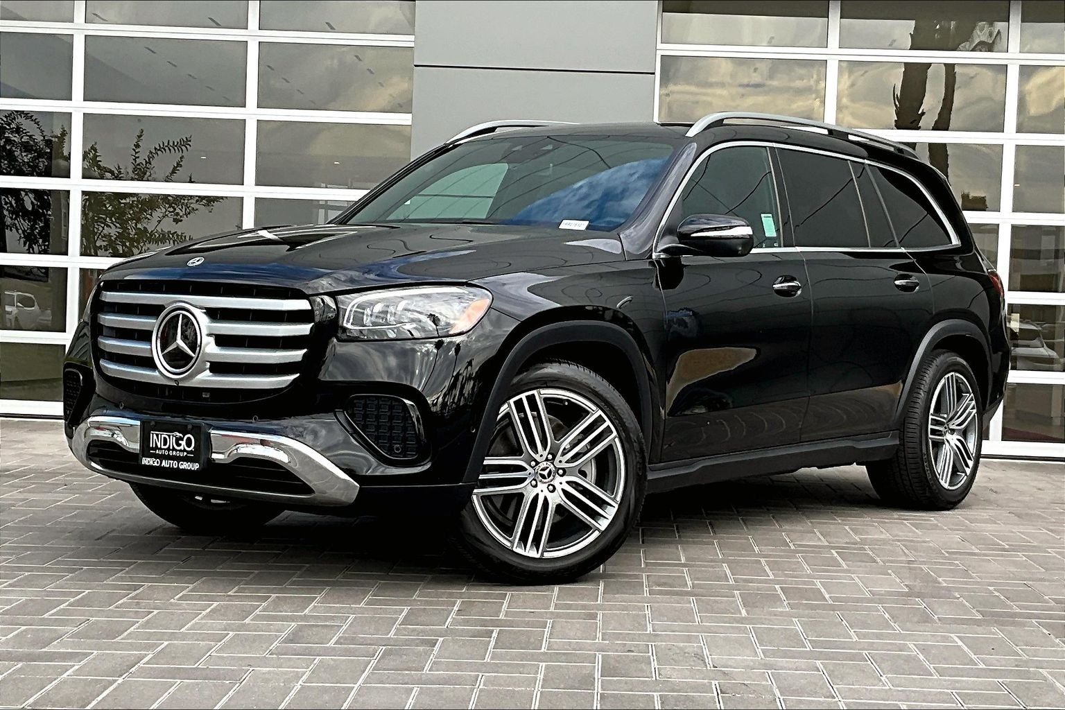2024 Mercedes-Benz GLS Base's photo