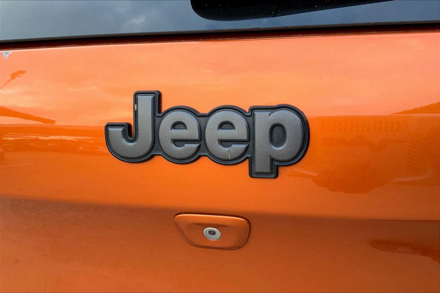 2014 Jeep Cherokee Trailhawk photo 26