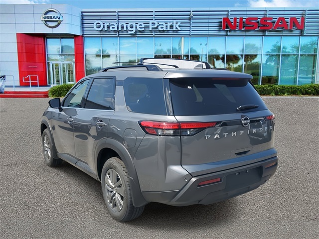 2025 Nissan Pathfinder SV photo 3