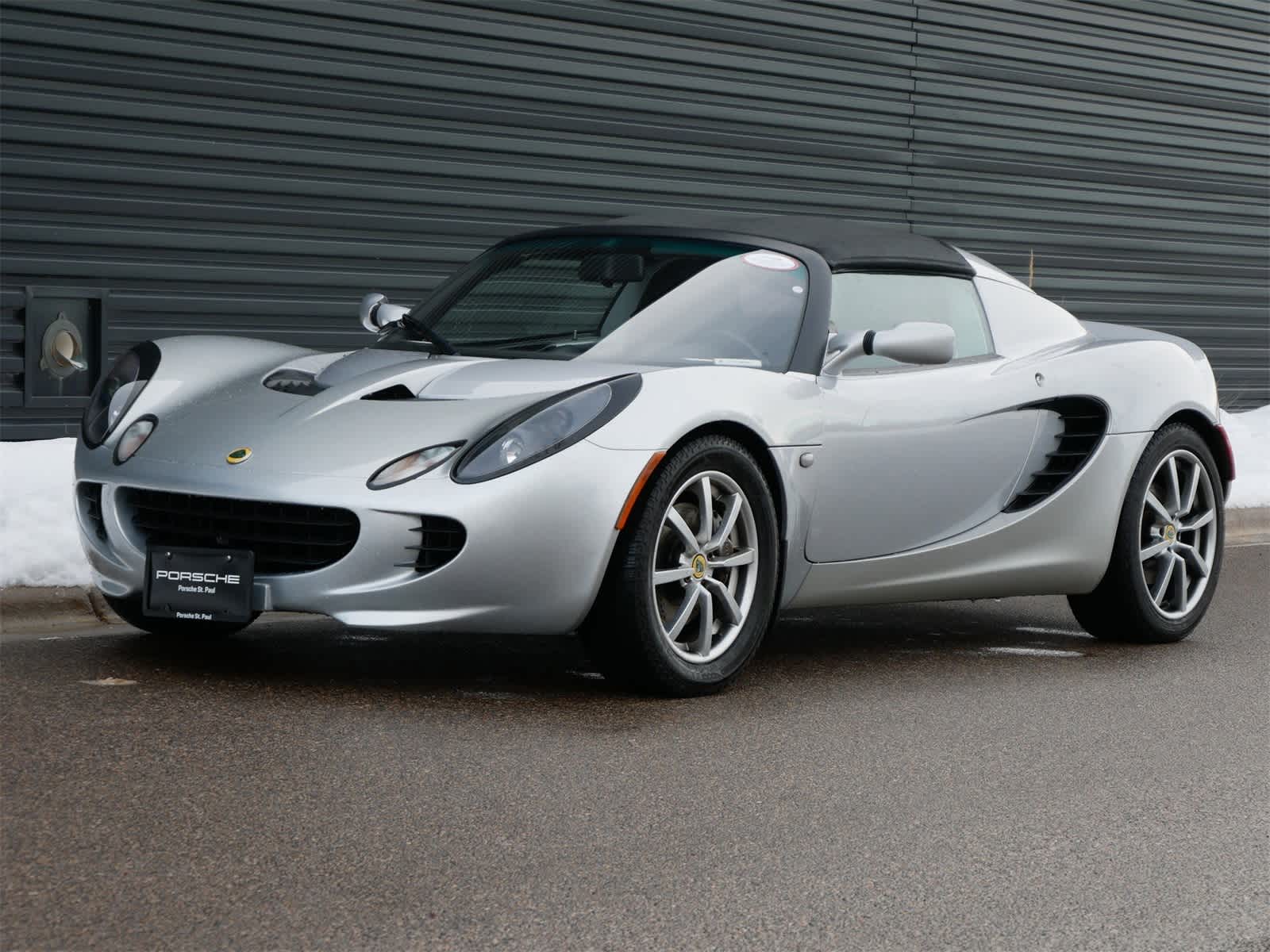 2005 Lotus Elise Base's photo