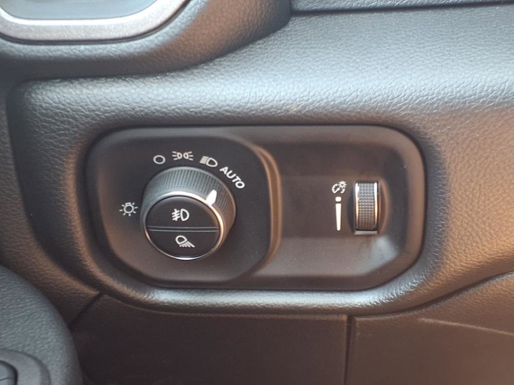 2026 Ram 2500 Tradesman photo 12