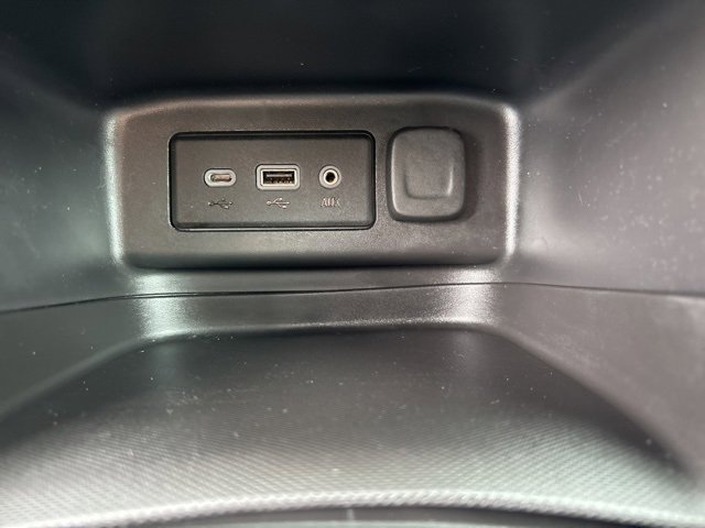 2023 Chevrolet Equinox LT photo 21