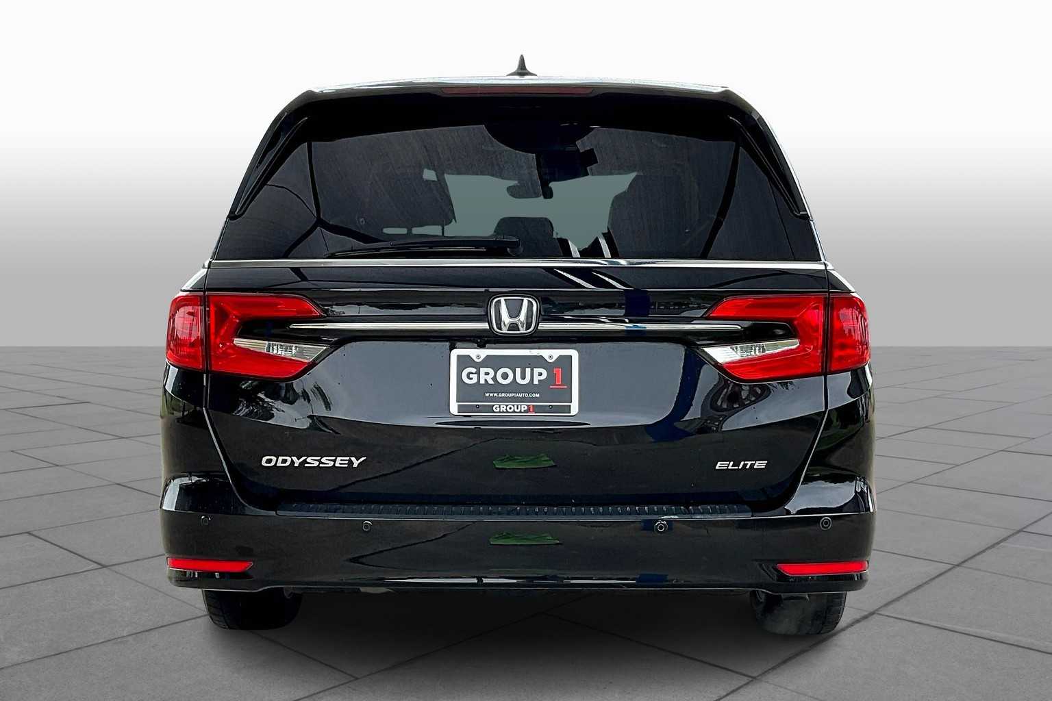 2022 Honda Odyssey Elite photo 4
