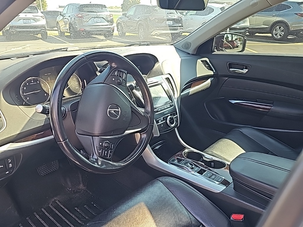 2016 Acura TLX SH-AWD Advance photo 4