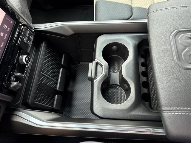 2025 Ram 1500 Laramie photo 23
