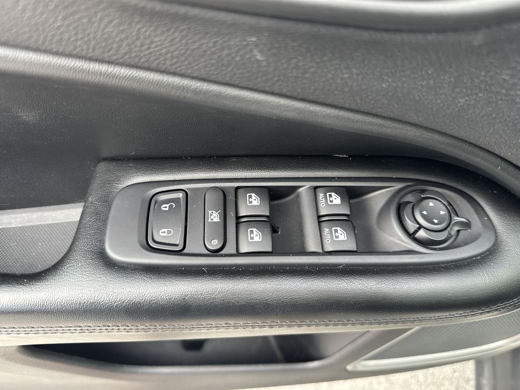 2020 Jeep Compass Altitude photo 11