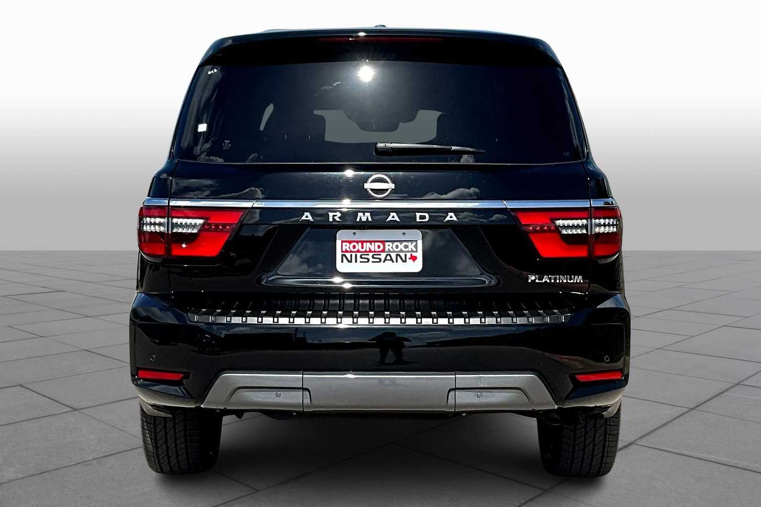 2023 Nissan Armada Platinum photo 4