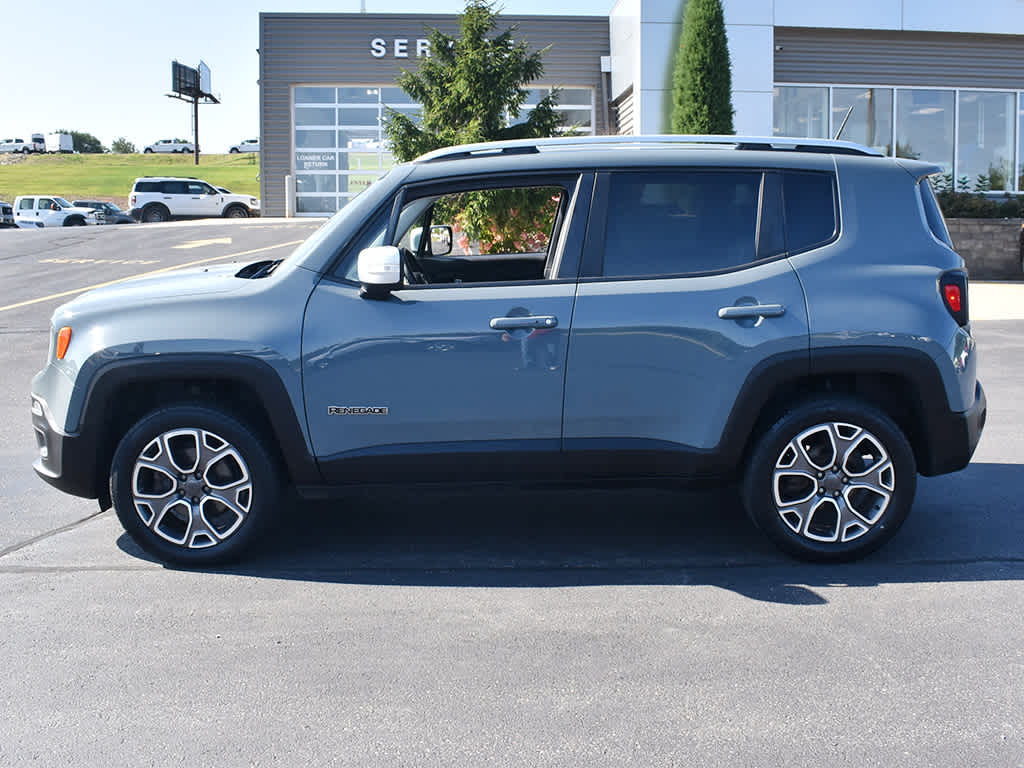 2017 Jeep Renegade Limited photo 2