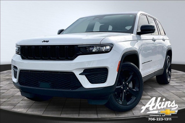 2024 Jeep Grand Cherokee Altitude's photo
