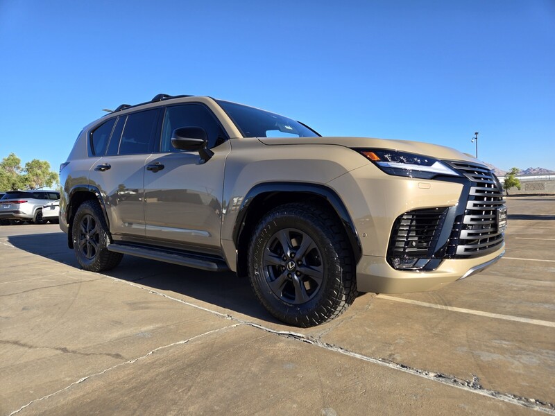 2025 Lexus LX photo 2
