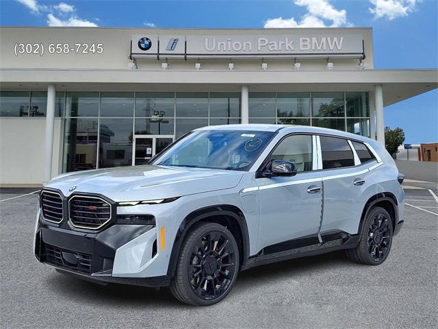 2026 BMW XM Base's photo