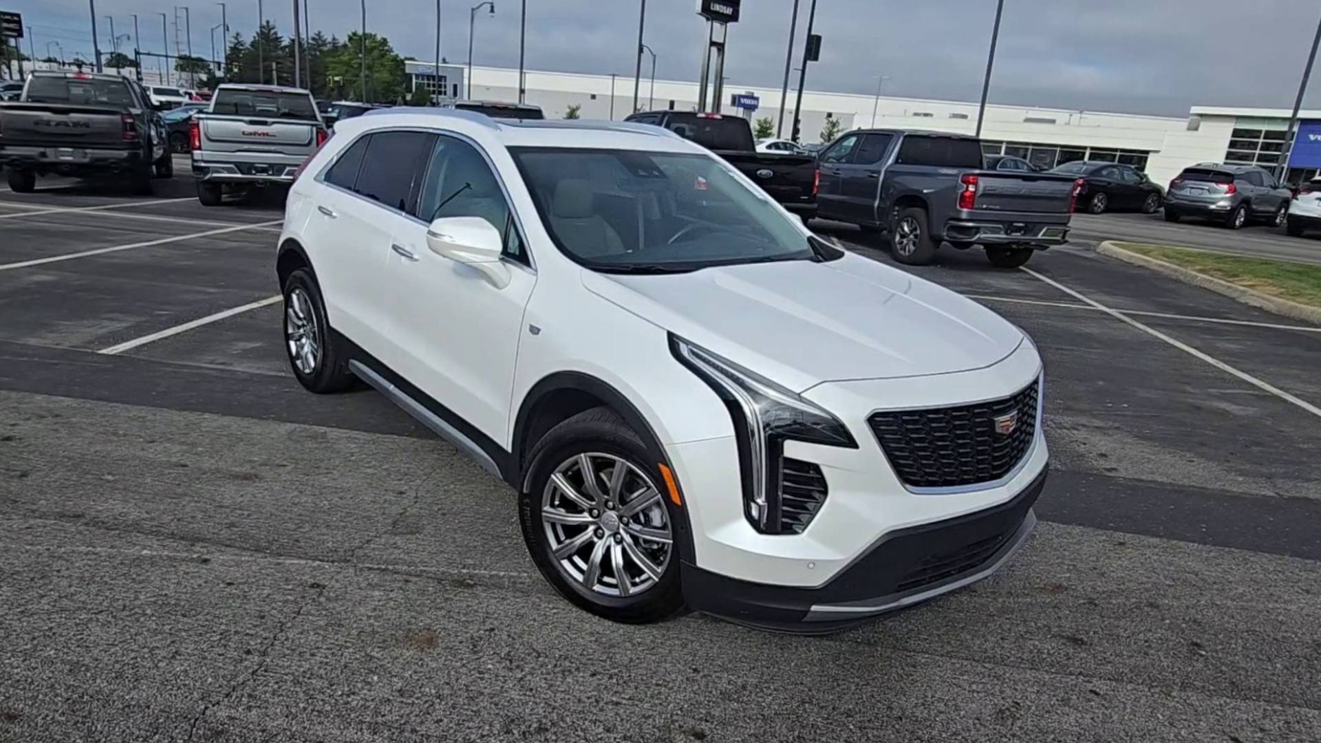 2022 Cadillac XT4 Premium Luxury photo 35