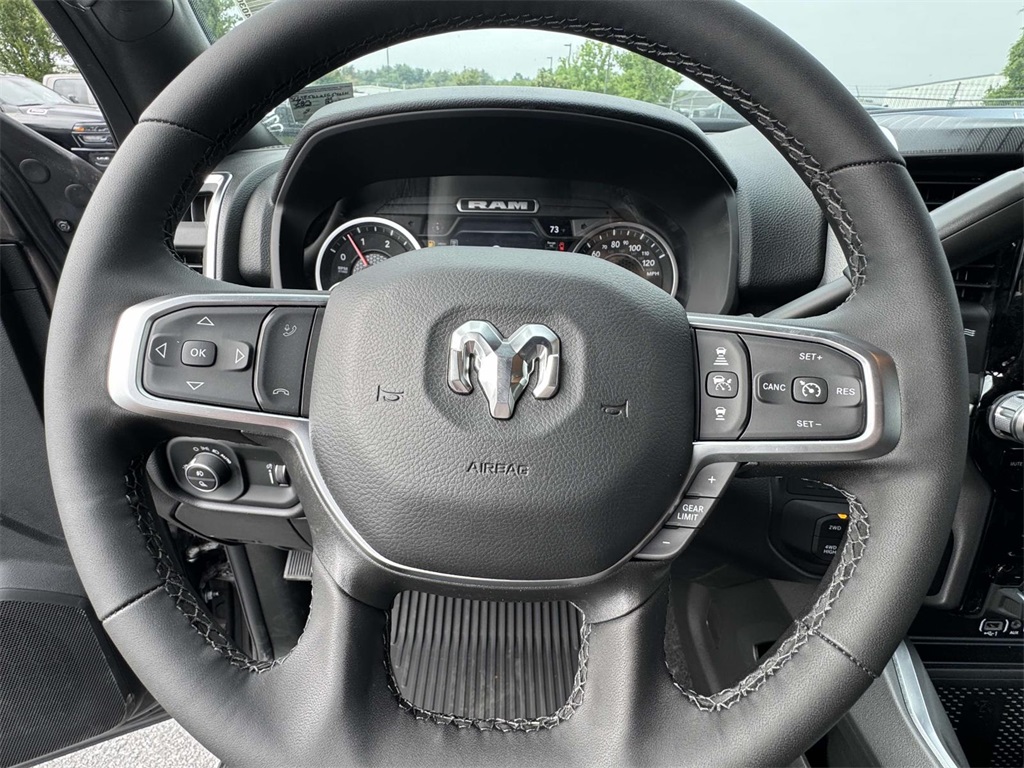 2025 Ram 2500 Big Horn photo 16