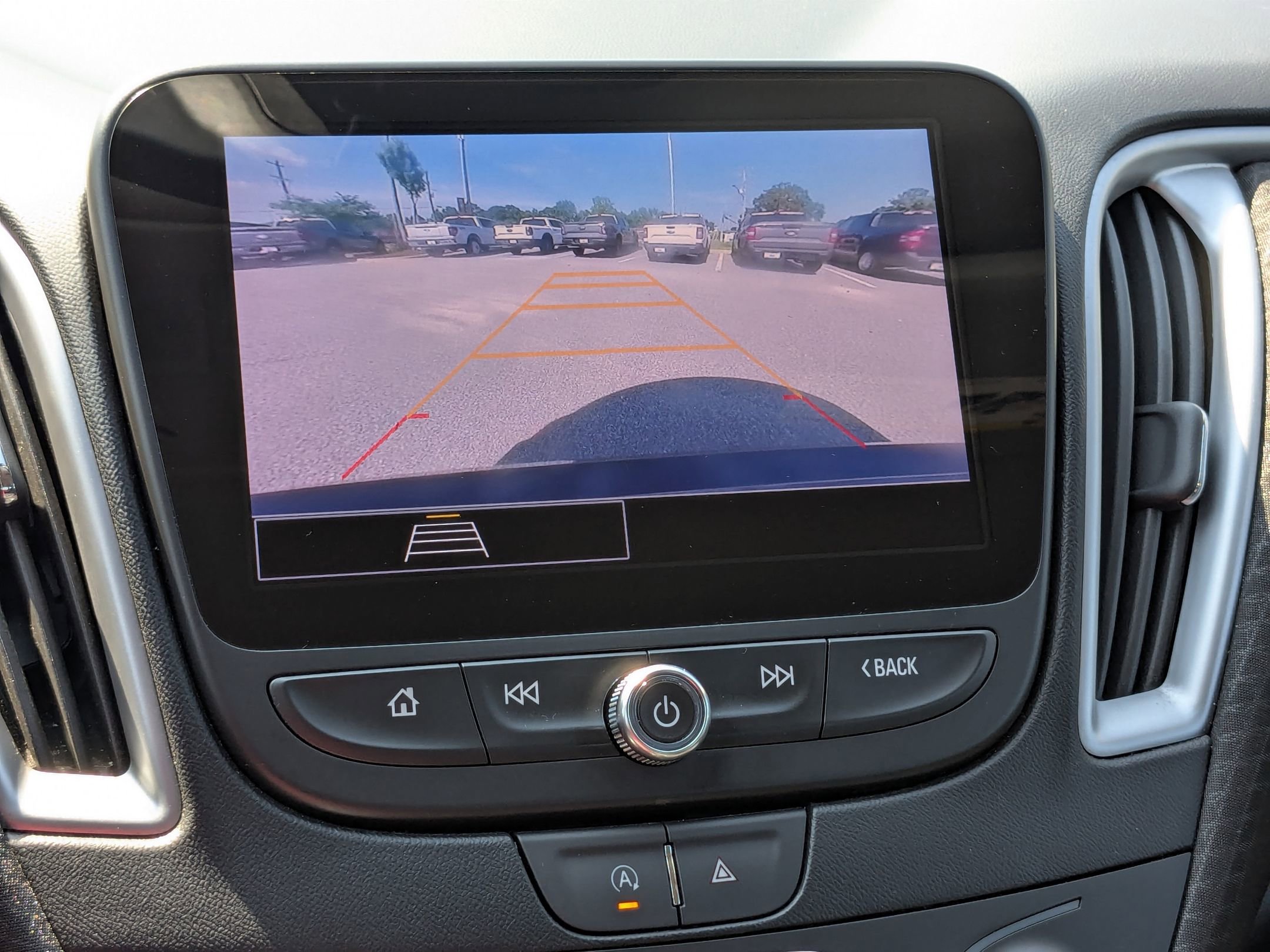 2023 Chevrolet Malibu 1LT photo 22