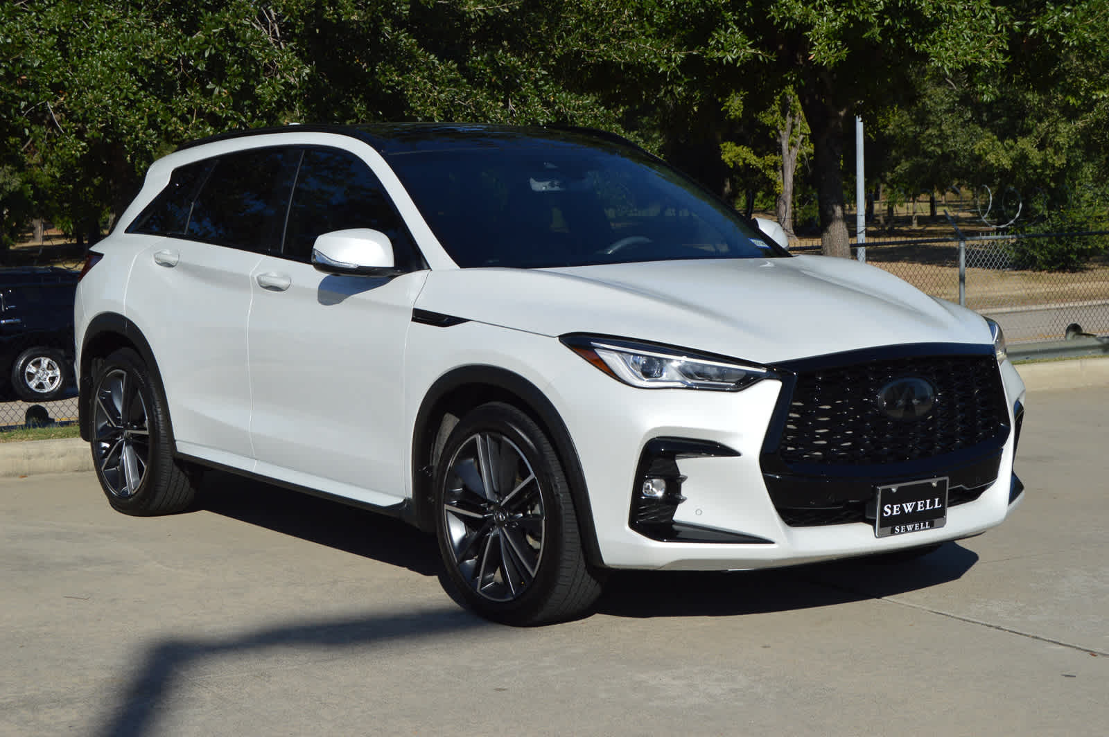 2024 Infiniti QX50 SPORT photo 4