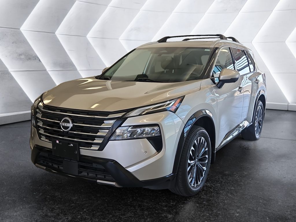 2024 Nissan Rogue Platinum photo 3