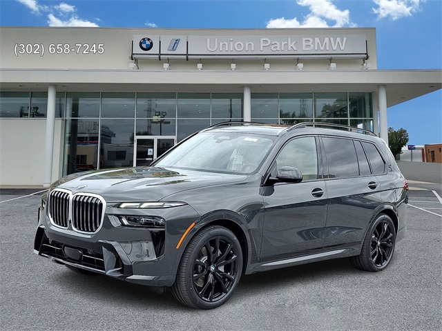 2026 BMW X7 40i's photo