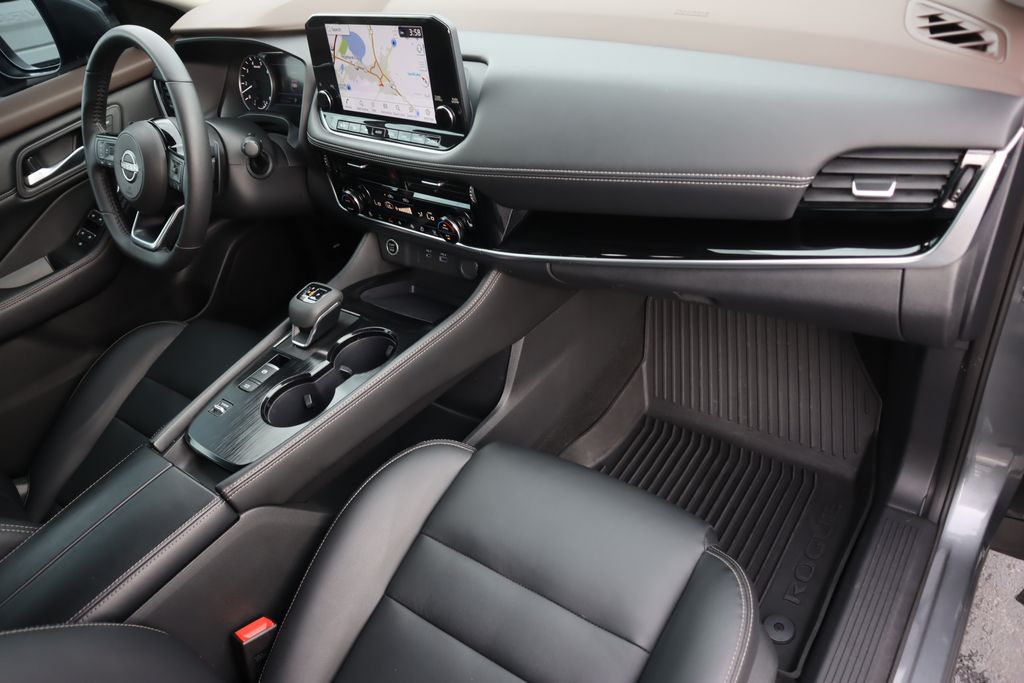 2023 Nissan Rogue SL photo 28