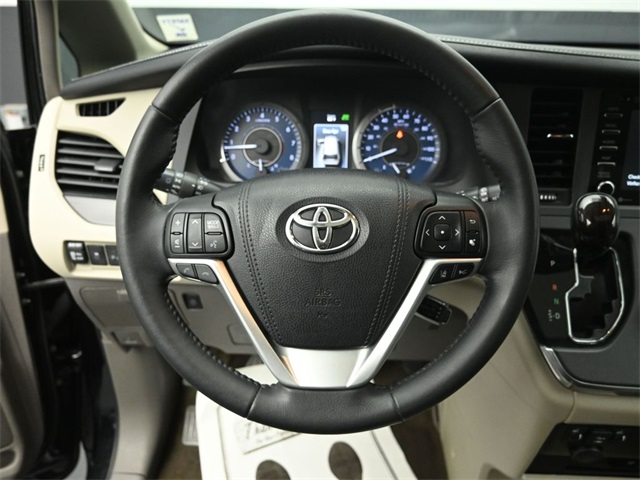 2018 TOYOTA SIENNA - Image 15