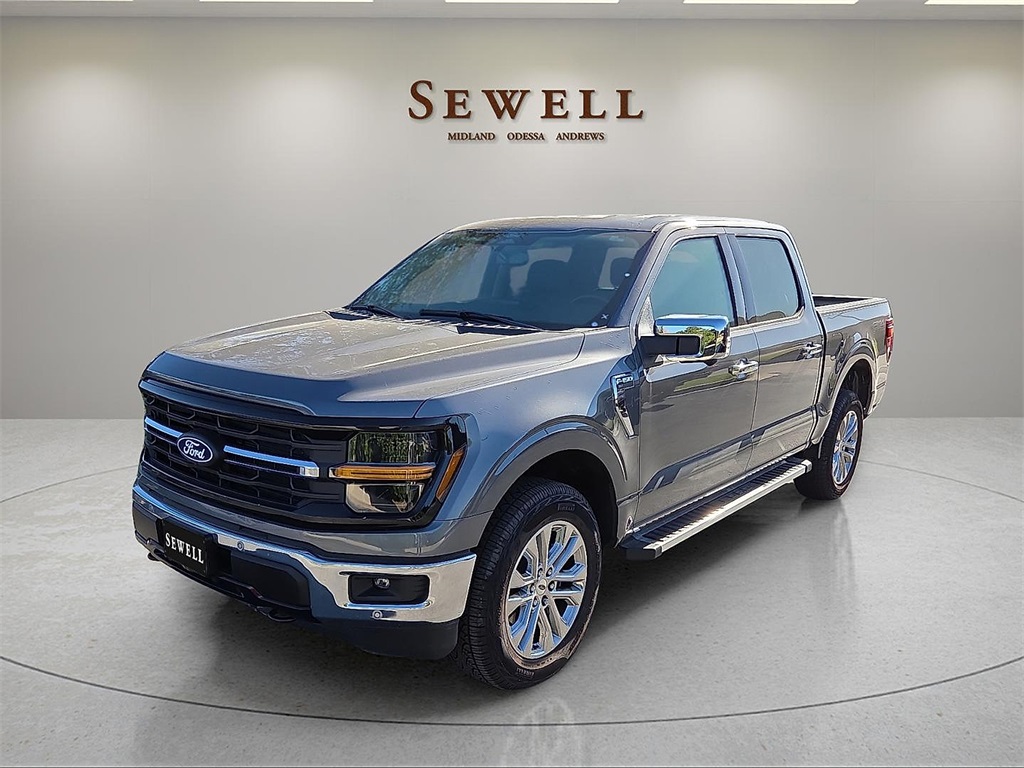 2025 Ford F-150 XLT's photo