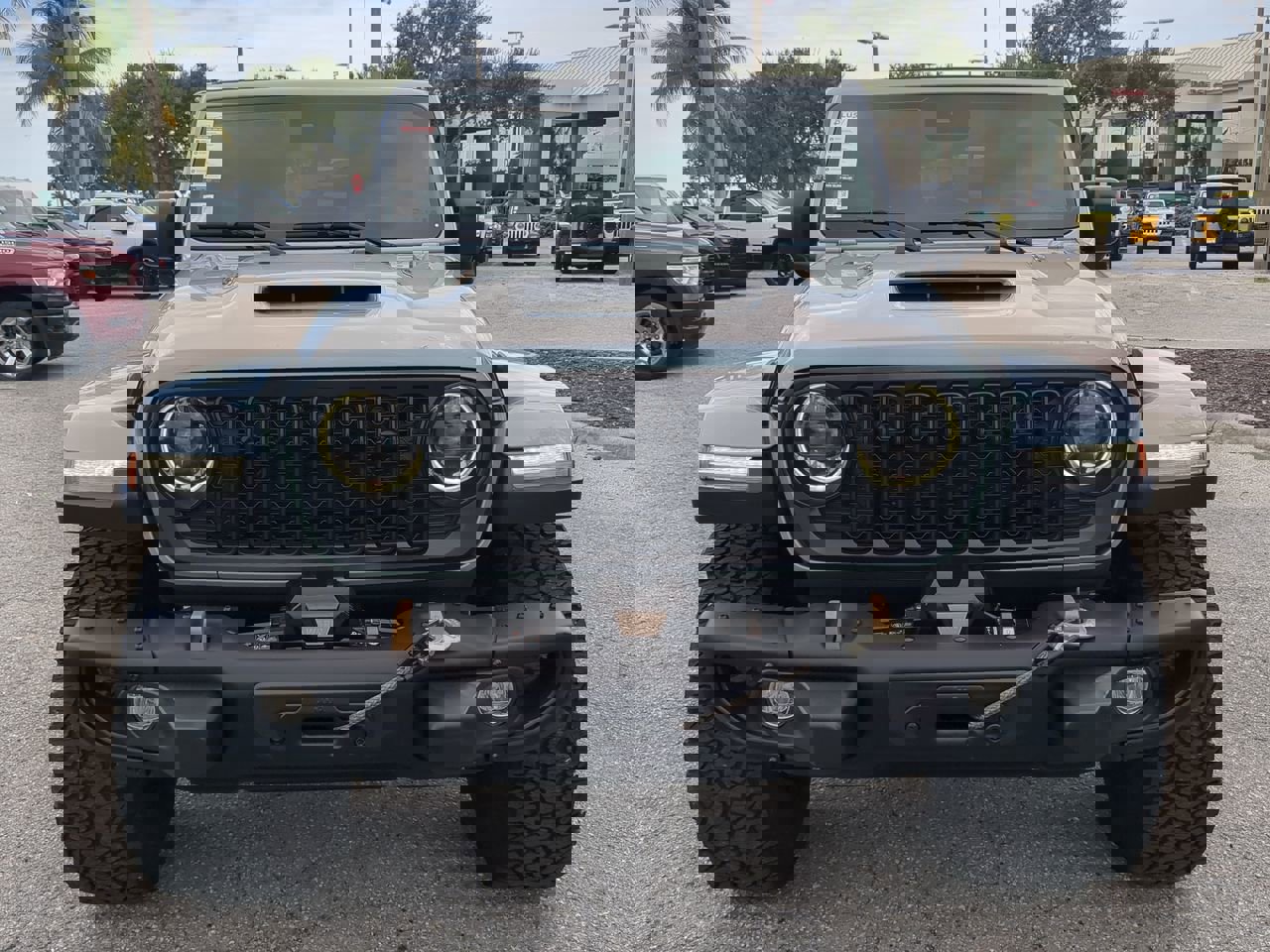 2024 Jeep Wrangler Rubicon 392 photo 3