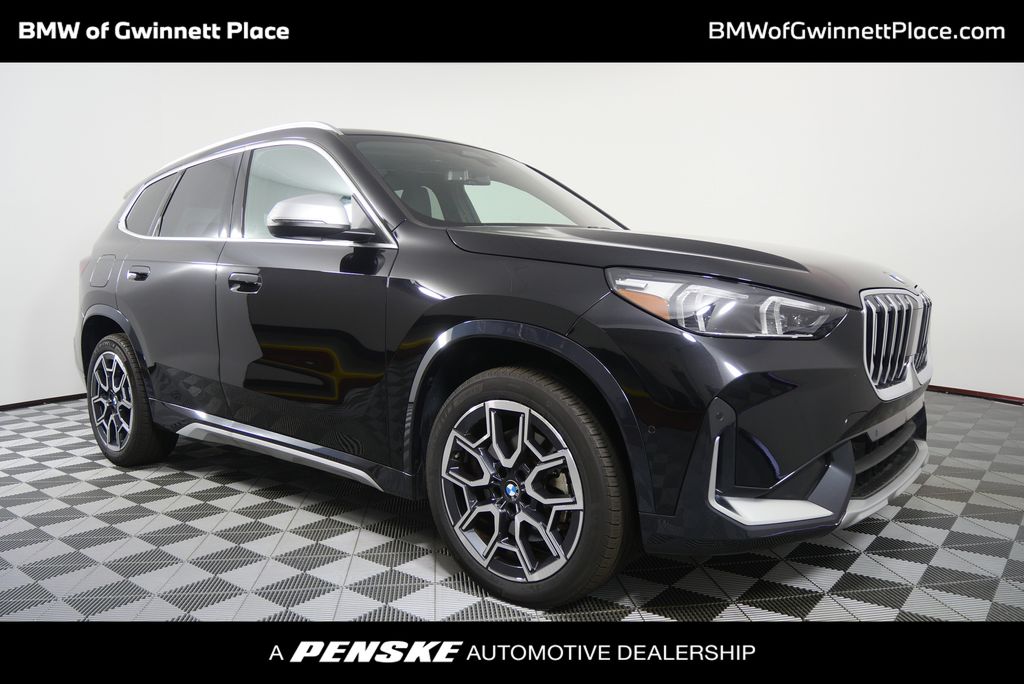 2023 BMW X1 28i's photo