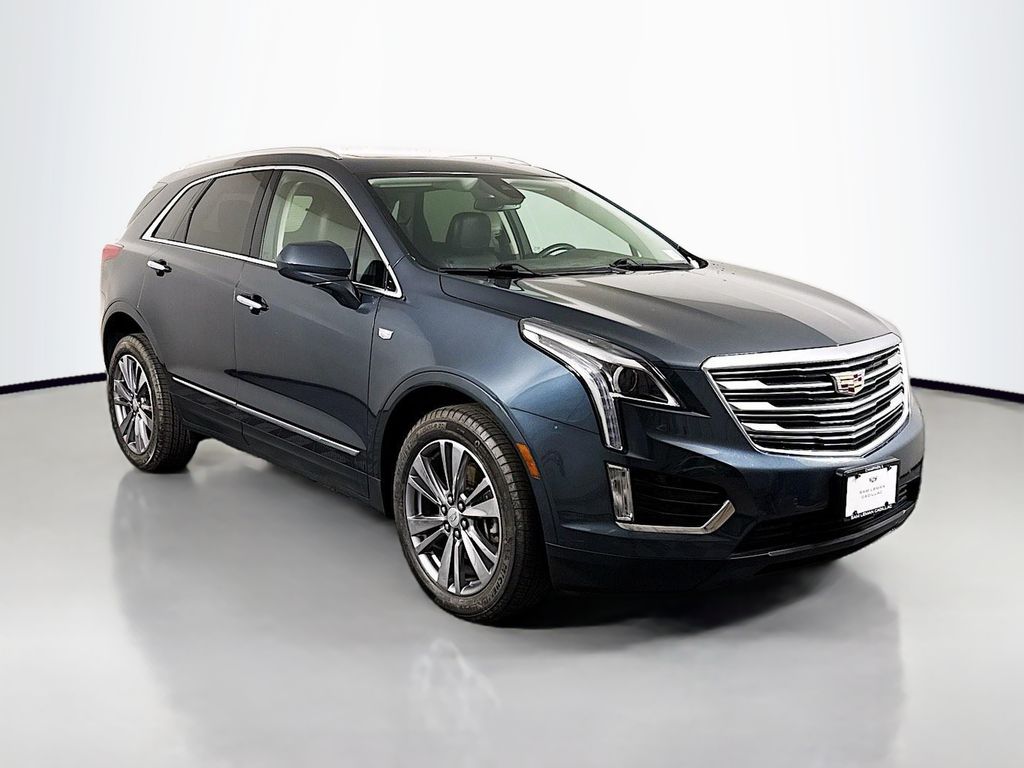 2019 Cadillac XT5 Luxury's photo