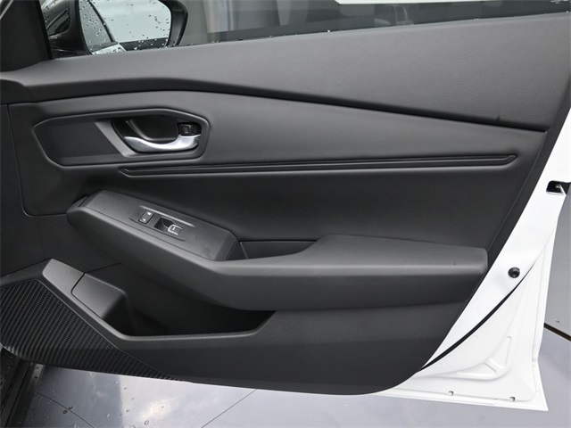 2025 Honda Accord SE photo 2